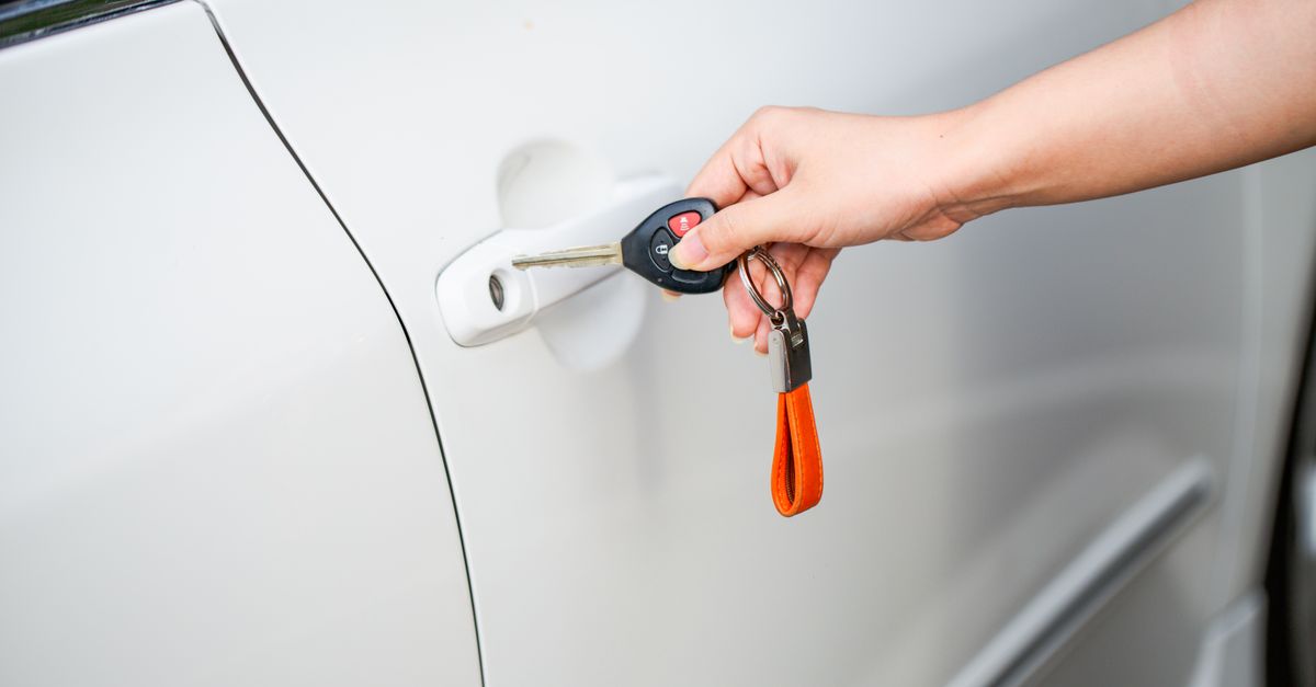 Car Lockout Service — Hillside Locksmith