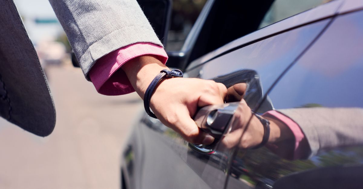 Auto Locksmith service — Hillside Locksmith