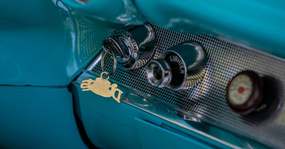 Can a Locksmith Program My Key Fob? What Queens Drivers Should Know — Hillside Locksmith