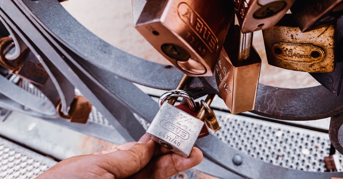 locksmith service technician — Hillside Locksmith